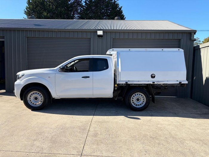 2021 Nissan Navara SL