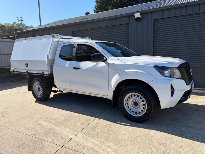 2021 Nissan Navara SL
