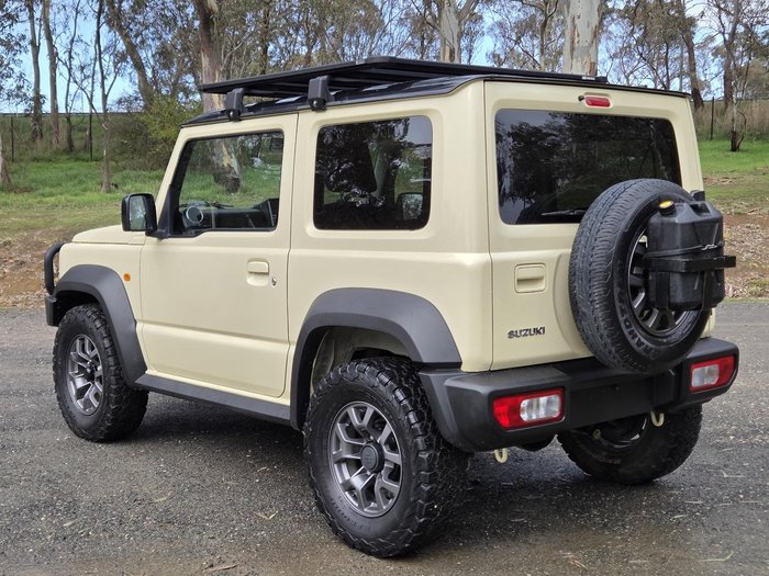 2022 Suzuki Jimny Lite