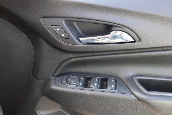 2018 Holden Equinox LT