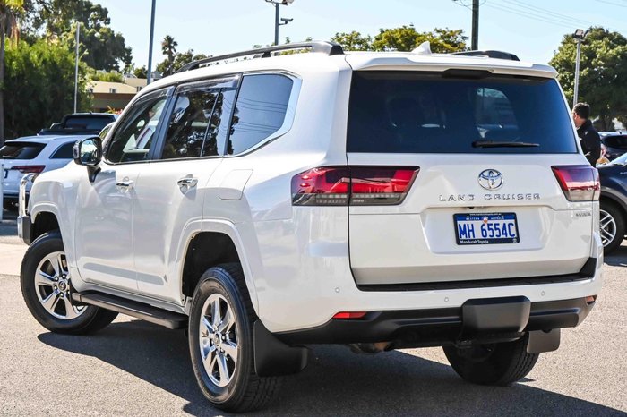 2023 Toyota Landcruiser Sahara