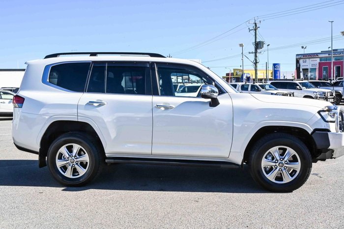 2023 Toyota Landcruiser Sahara