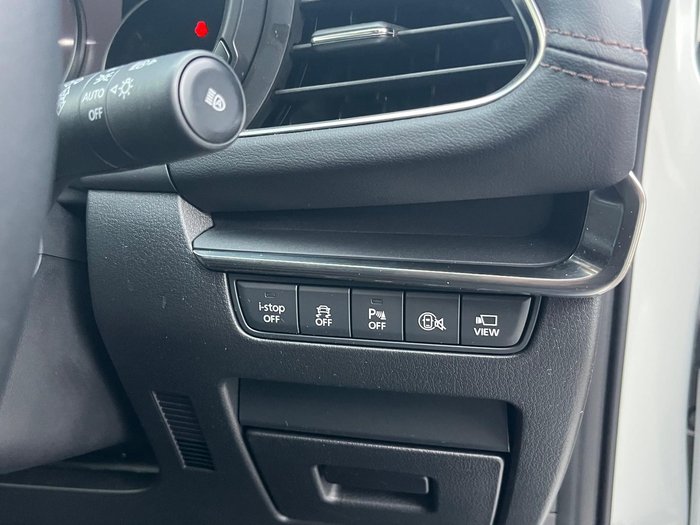 2025 Mazda 3 G20 Evolve