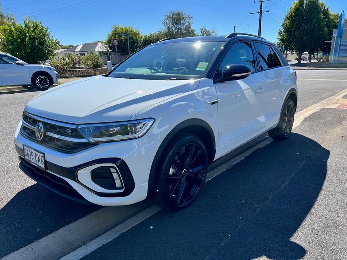 2026 Volkswagen T-Roc 140TSI R-Line