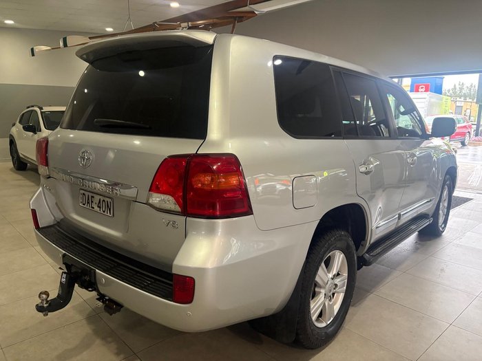 2015 Toyota Landcruiser