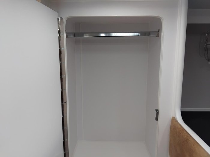 2026 Cadillac RV Ourea Royal Plus King Bed Family Triple Bunk Full Victron