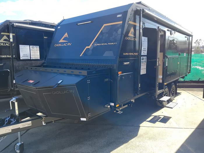2026 Cadillac RV Ourea Royal Plus King Bed Family Triple Bunk Full Victron