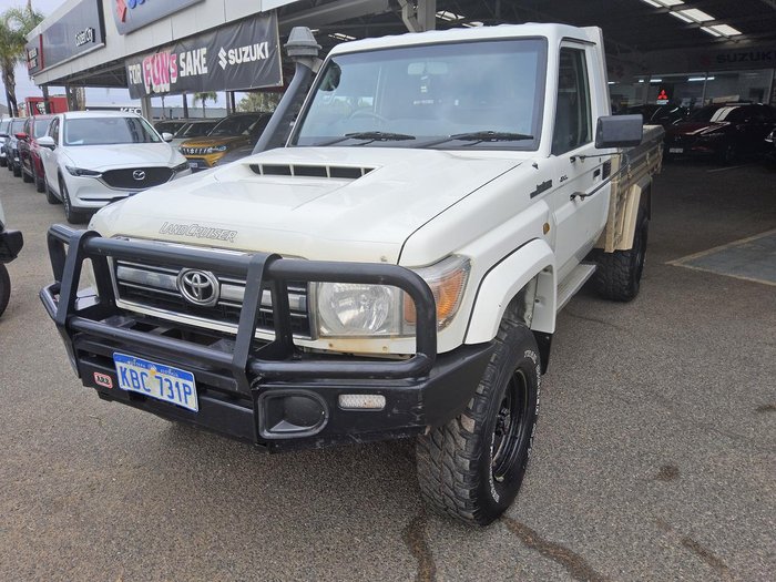 2017 Toyota Landcruiser GXL VDJ79R 4X4 Dual Range French Vanilla