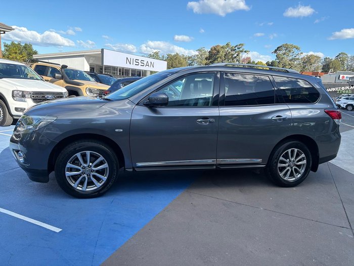 2016 Nissan Pathfinder ST-L