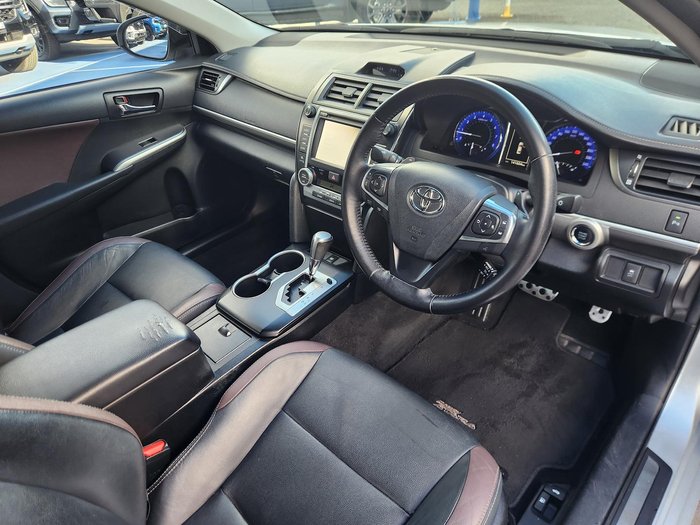 2016 Toyota Camry Atara SX