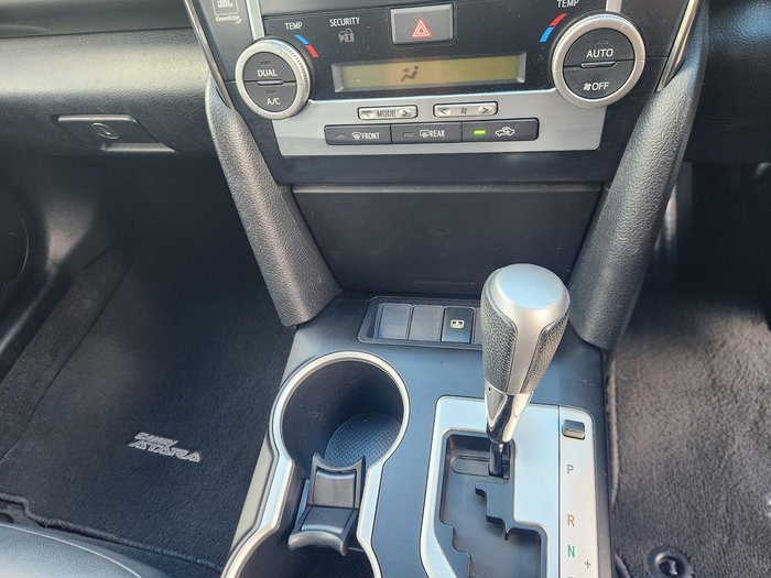 2016 Toyota Camry Atara SX