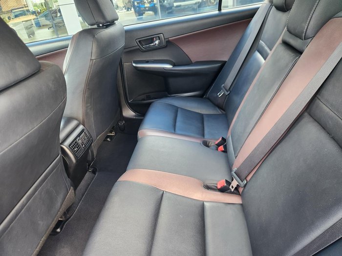 2016 Toyota Camry Atara SX