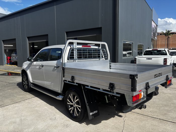 2025 Isuzu D-MAX