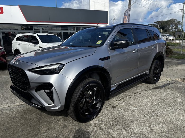 2026 Isuzu MU-X XT