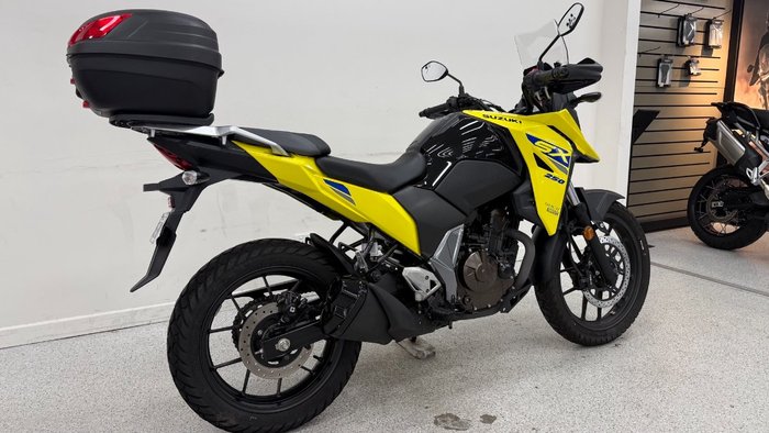 2023 Suzuki V-STROM 250 (DS250RLM3) Yellow