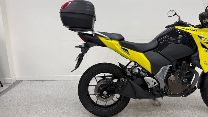2023 Suzuki V-STROM 250 (DS250RLM3) Yellow