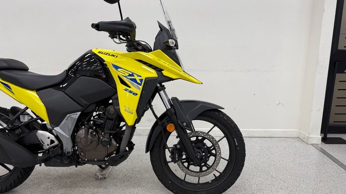 2023 Suzuki V-STROM 250 (DS250RLM3) Yellow