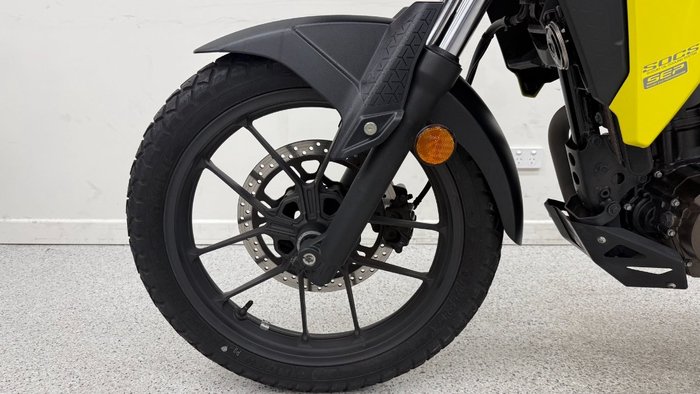 2023 Suzuki V-STROM 250 (DS250RLM3) Yellow