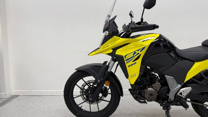 2023 Suzuki V-STROM 250 (DS250RLM3) Yellow