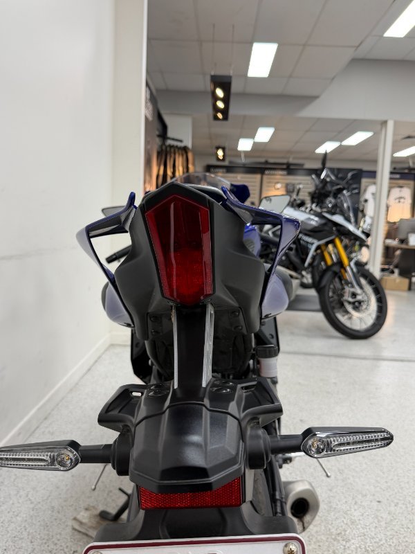 2023 YAMAHA YZF-R7HO Black