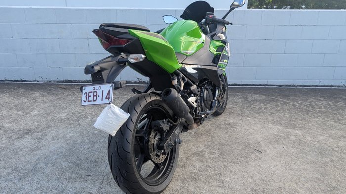 Kawasaki NINJA 400