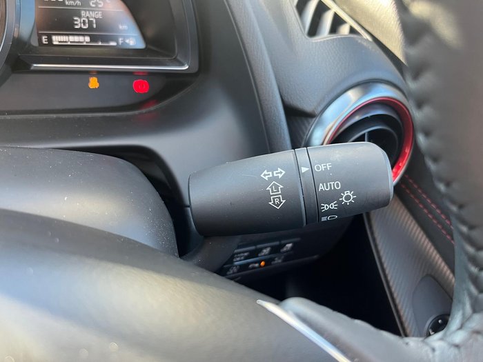 2025 Mazda 2 G15 GT