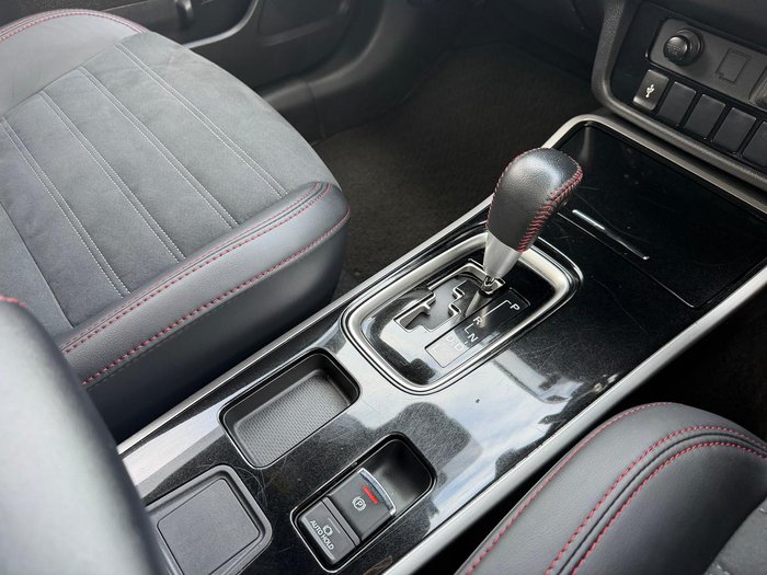 2021 Mitsubishi Outlander Black Edition