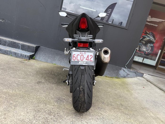 2025 Honda CB1000 Hornet SP CB Black