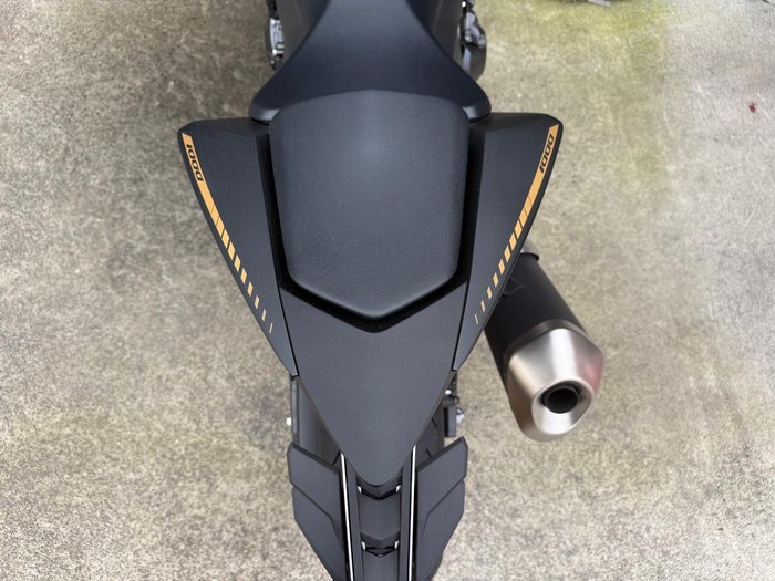 2025 Honda CB1000 Hornet SP CB Black
