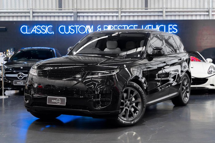 2023 Land Rover Range Rover Sport D250 SE