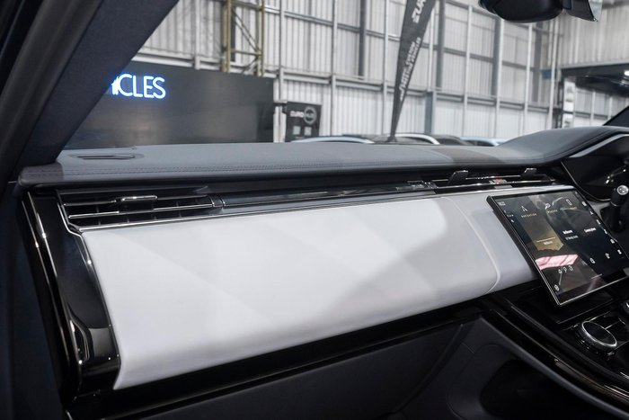 2023 Land Rover Range Rover Sport D250 SE
