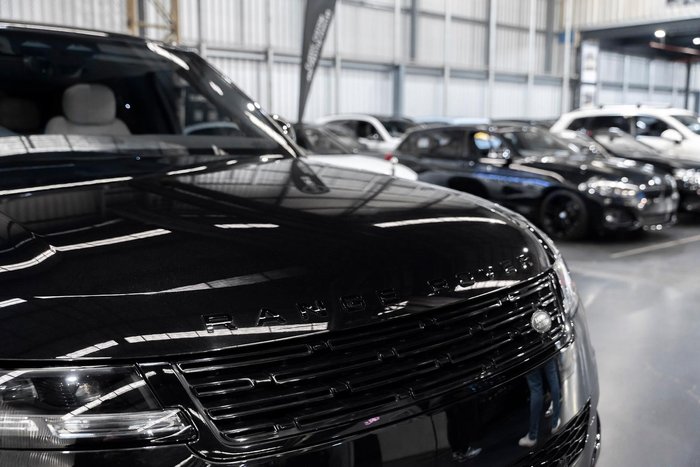 2023 Land Rover Range Rover Sport D250 SE
