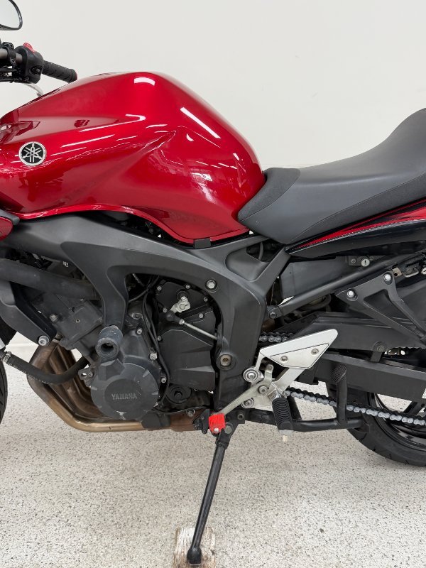 2006 YAMAHA FZ6S Red