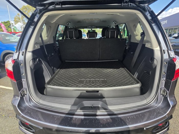 2020 Isuzu MU-X Onyx Edition