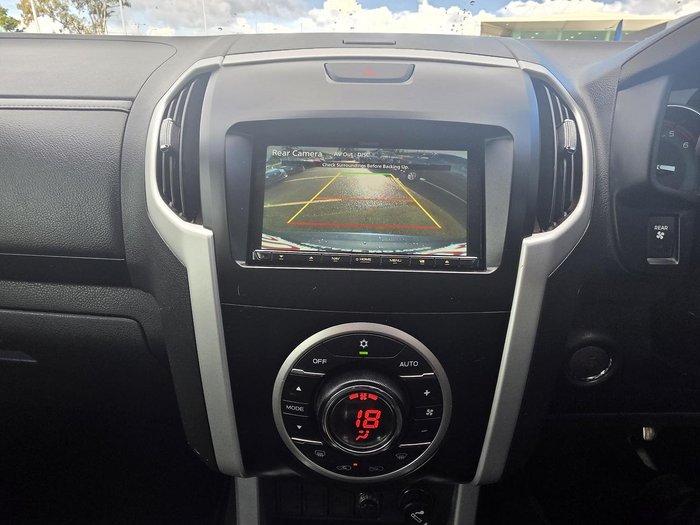 2020 Isuzu MU-X Onyx Edition