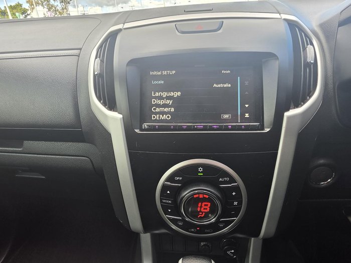 2020 Isuzu MU-X Onyx Edition