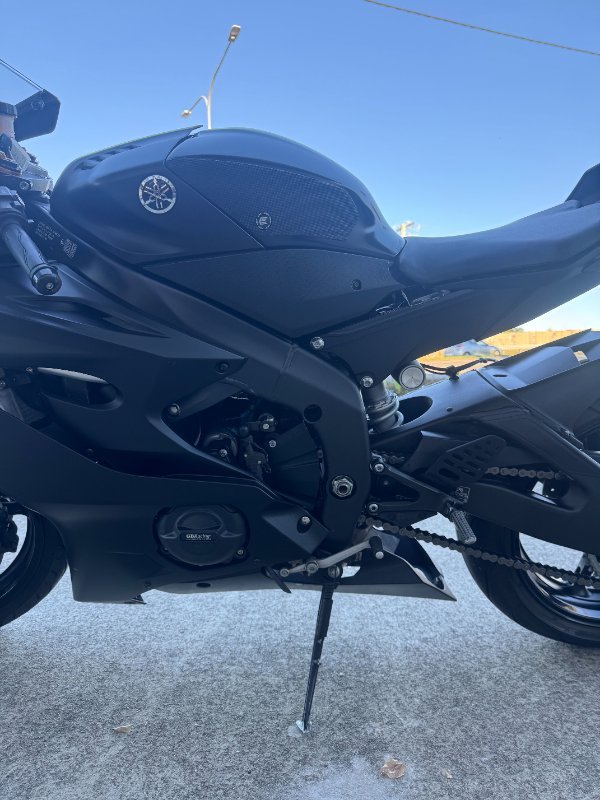 2017 Yamaha YZF-R6 GREY