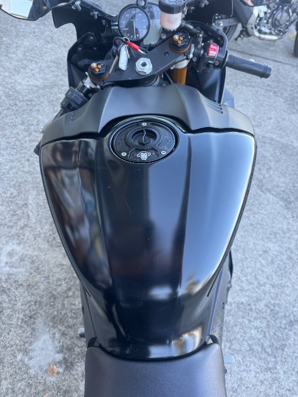 2017 Yamaha YZF-R6 GREY