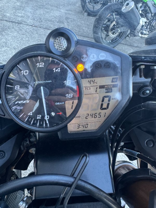 2017 Yamaha YZF-R6 GREY