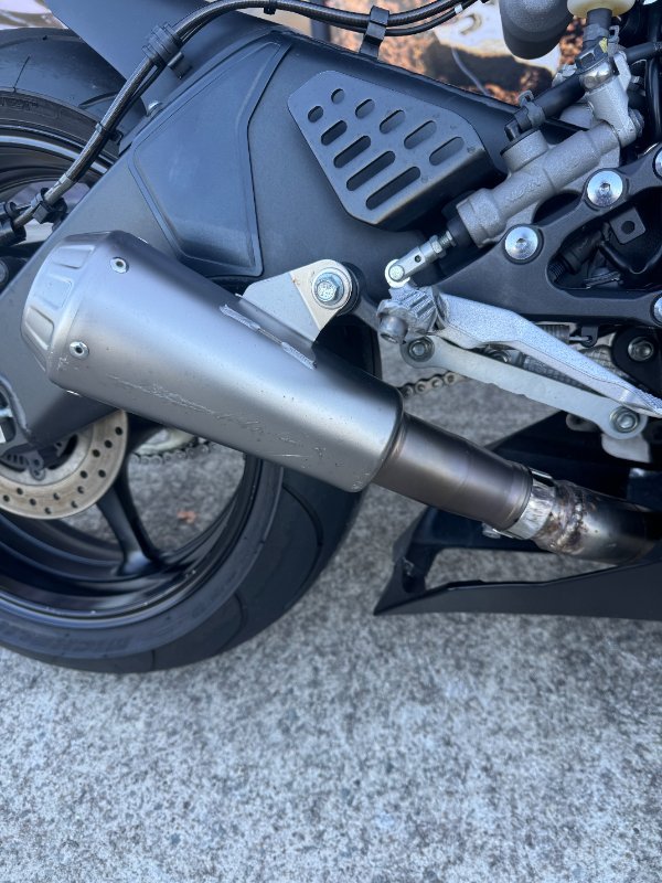 2017 Yamaha YZF-R6 GREY