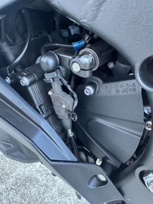 2017 Yamaha YZF-R6 GREY