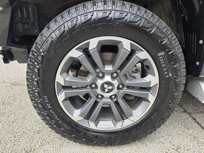 2022 Mitsubishi Triton GLX-R