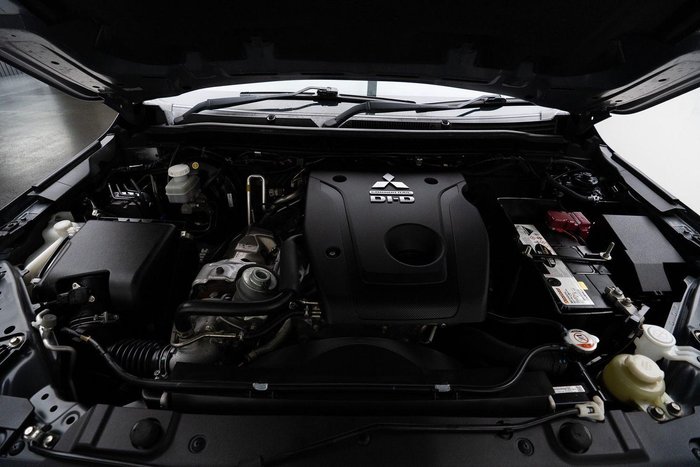 2021 Mitsubishi Pajero Sport Exceed