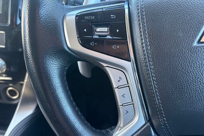 2020 Mitsubishi Pajero Sport Exceed