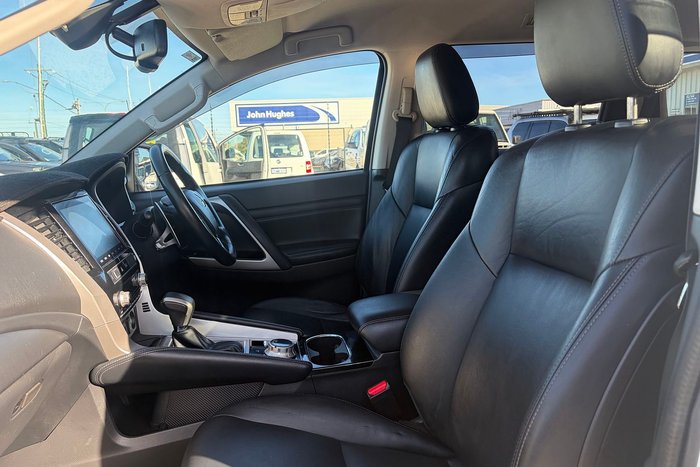2020 Mitsubishi Pajero Sport Exceed