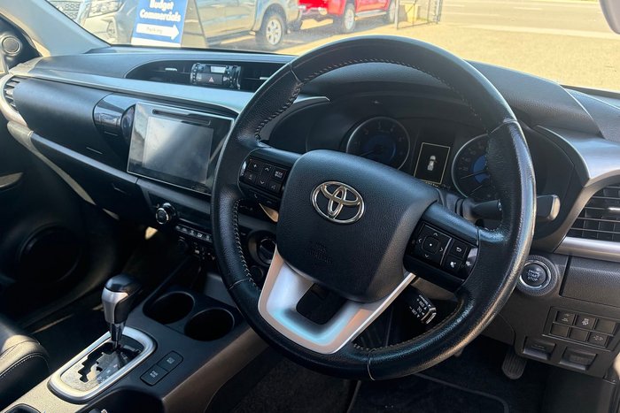 2018 Toyota Hilux SR5