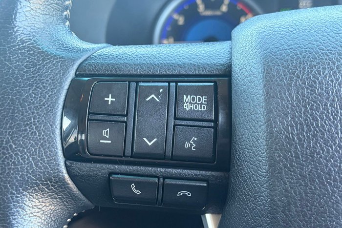 2018 Toyota Hilux SR5