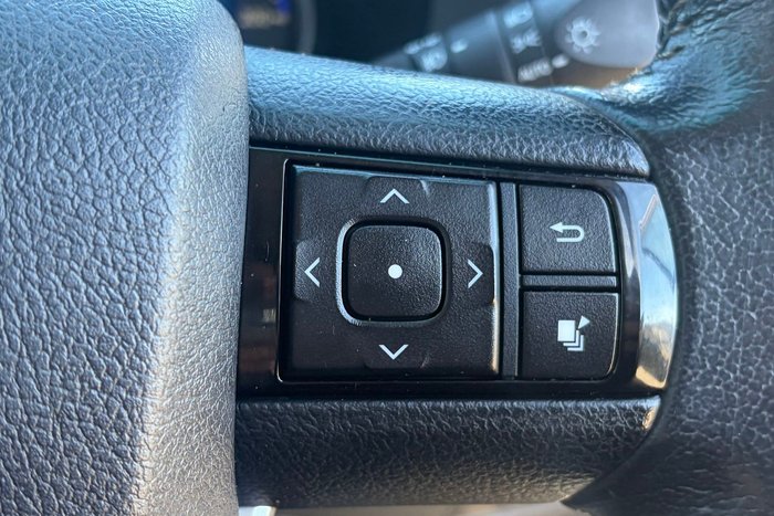 2018 Toyota Hilux SR5