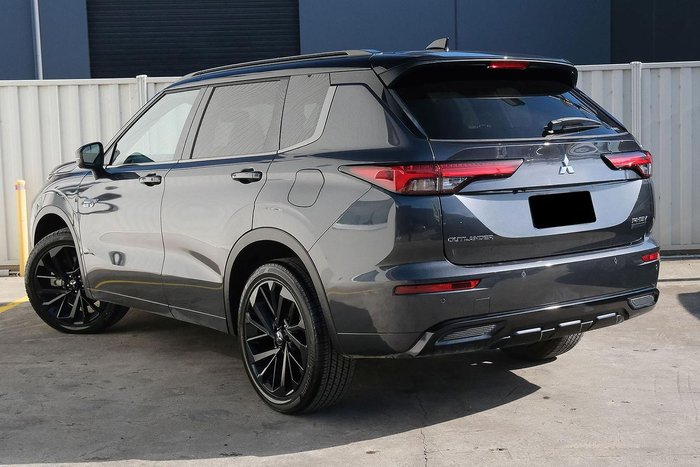 2025 Mitsubishi Outlander PHEV GSR