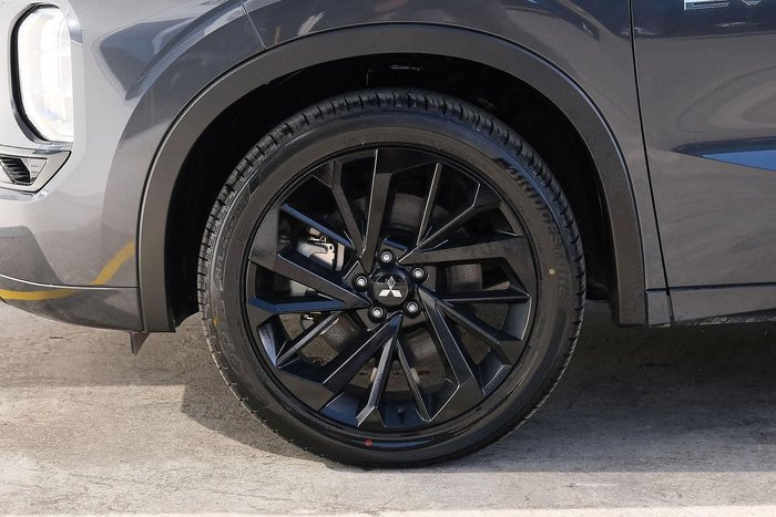 2025 Mitsubishi Outlander PHEV GSR